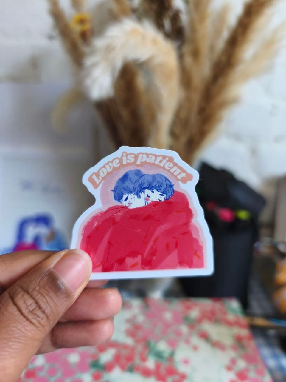 Stickers vinyles imperméables- "Love is patient"